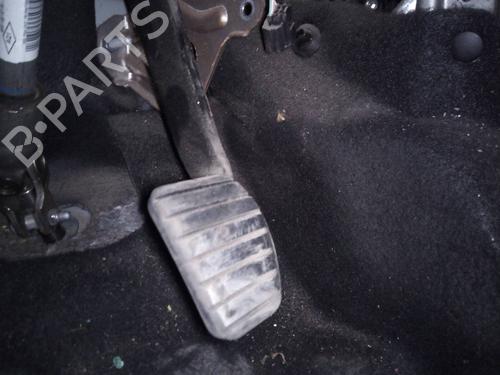 Used Break pedal DACIA SANDERO II 1.2 (75 hp) 10394211