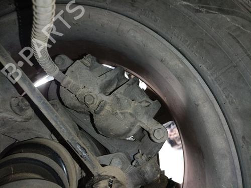 Used Right front brake caliper Right front brake caliper 39067481 39067481