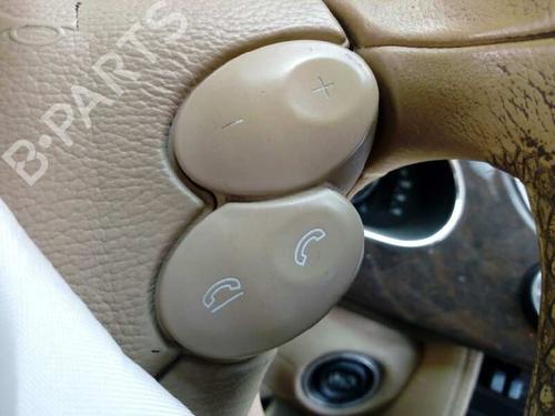 Steering wheel controls MERCEDES-BENZ CLS (C219)  2308202410