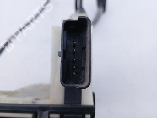 Front right lock PEUGEOT 208 I (CA_, CC_) 1.2 VTI 82 | BP2587603C97 