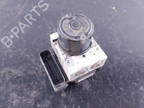 Used ABS pump KIA SPORTAGE II (JE_, KM_) 2.0 CRDi (140 hp) 29199755