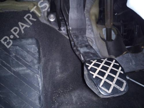 Used Clutch pedal AUDI A3 Sportback (8VA, 8VF) 2.0 TDI (150 hp) 11736029