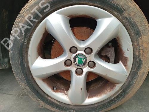 Used Other Other SKODA FABIA II (542) 1.6 TDI (90 hp) 34399382 34399382