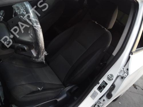 Instrument cluster HYUNDAI i30 Estate (GD) 1.4 CRDi | BP9042194C47 