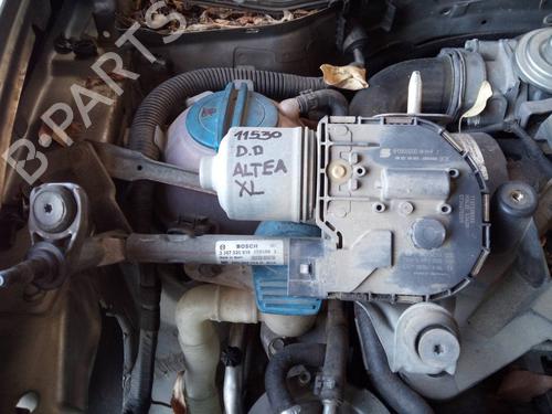 Used Front wiper motor SEAT TOLEDO III (5P2) 1.9 TDI (105 hp) 14455272