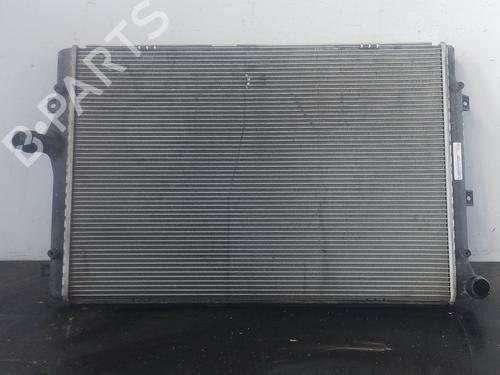Used Water radiator Water radiator VW TOURAN (1T3) 2.0 TDI (140 hp) 39945430 39945430