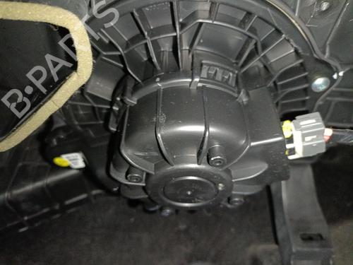 Used Heater blower motor HYUNDAI TUCSON (TL, TLE) 1.7 CRDi (116 hp) 30005752