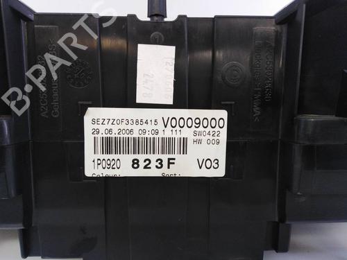 Instrument cluster SEAT LEON (1P1)  | BP9721669C47 