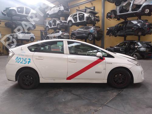 Used Parts TOYOTA PRIUS (_W3_)  1.8 Hybrid (ZVW3_)  1069315