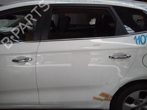 Used Left rear door KIA CARENS IV 1.7 CRDi (116 hp) 12493280