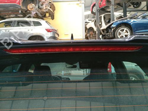 Terzo stop Terzo stop AUDI A3 Sportback (8YA, 8YF) 35 TDI (150 hp) 36917339 36917339