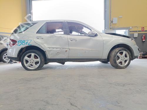 Brugte MERCEDES-BENZ M-CLASS (W164) ML 320 CDI 4-matic (164.122) (224 hp) 3478842