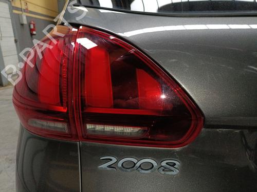 Venstre baglygte bagklap PEUGEOT 2008 I (CU_) 1.2 THP 110 / PureTech 110 (110 hp) 31996732