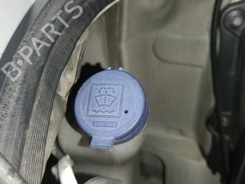 Used Windscreen washer tank Windscreen washer tank 37232379 37232379