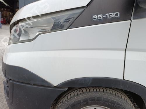 Forskærm venstre Forskærm venstre IVECO DAILY VI Platform/Chassis 33S13, 35S13, 35C13 (126 hp) 37230840 37230840
