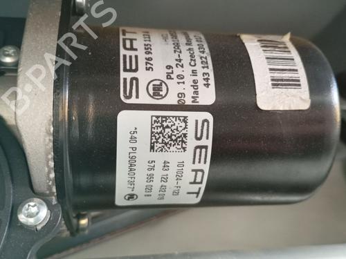 Used Front wiper motor SKODA KAROQ (NU7, ND7) 2.0 TDI 4x4 (150 hp) 28725889