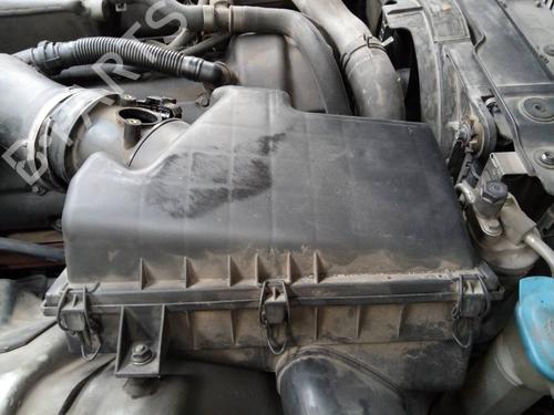 Used Air filter box JAGUAR XJ (X308) 4.0 (284 hp) 17569096