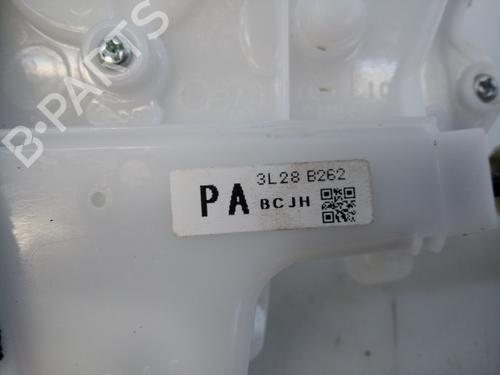 Rear left lock MAZDA 3 Hatchback (BP) 2.0 SKYACTIV-G M Hybrid | BP24864039C100 