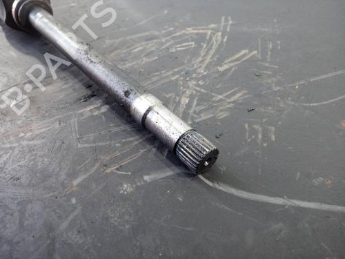 Right front driveshaft PEUGEOT 5008 (0U_, 0E_) 1.6 HDi | BP11842802M39 