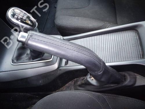 Used Hand brake VOLVO V40 Hatchback (525) D2 (114 hp) 11105869
