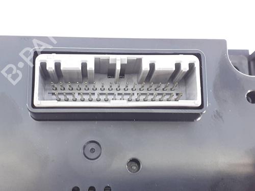 Climate control SUZUKI GRAND VITARA II (JT, TE, TD) 1.9 DDiS All-wheel Drive (JT419, TD44, JB419WD, JB419XD,... | BP8667872I5 