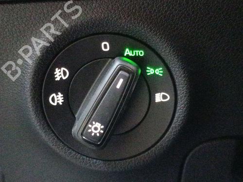 headlight-switch-skoda-karoq-nu7-nd7-2017-33460593 main image
