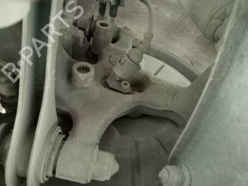 Used Right rear steering knuckle VW GOLF VI (5K1) 1.6 TDI (105 hp) 16889615