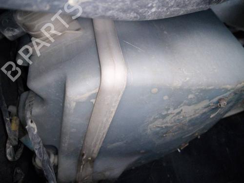 Windscreen washer tank VOLVO XC60 I SUV (156) D3 / D4 BP19656833C113
