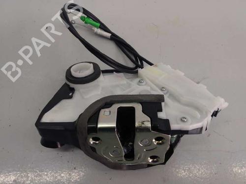 Front left lock TOYOTA YARIS (_P13_) 1.5 Hybrid (NHP130_, NHP130) | BP4131560C98 