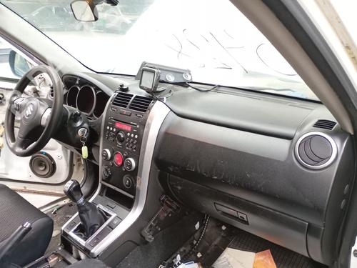 Used Dashboard Dashboard SUZUKI GRAND VITARA II (JT, TE, TD) 1.9 DDiS All-wheel Drive (JT419, TD44, JB419WD, JB419XD,... (129 hp) 39961796 39961796