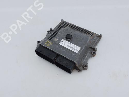 Engine control unit (ECU) PEUGEOT 208 I (CA_, CC_) 1.2 THP 110 | BP28051983M57 