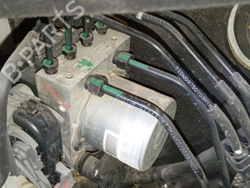 Used ABS pump HYUNDAI i30 (PDE, PD, PDEN) 1.0 T-GDI (120 hp) 30852912