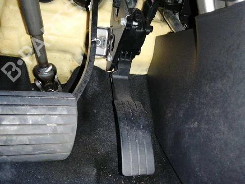 Used Pedal RENAULT CAPTUR I (J5_, H5_) 1.2 TCe 120 (120 hp) 4910626