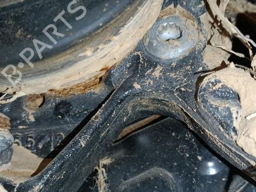 Used Right front steering knuckle Right front steering knuckle VW CADDY V Box Body/MPV (SBA, SBH) 2.0 TDi (102 hp) 33273169 33273169