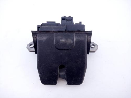 Used Tailgate lock FORD FOCUS III 1.6 TDCi (115 hp) 8916339