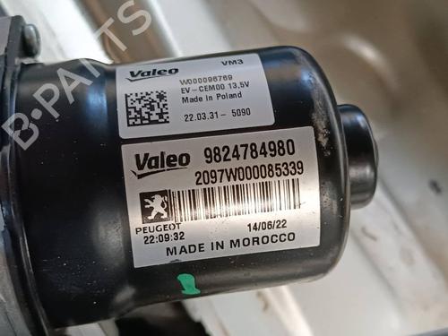 Used Front wiper motor OPEL CORSA F (P2JO) [2019-2025]  22700745