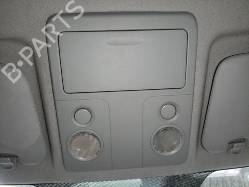 Plafonnier Plafonnier SUZUKI GRAND VITARA II (JT, TE, TD) 1.9 DDiS All-wheel Drive (JT419, TD44, JB419WD, JB419XD,... (129 hp) 34434546 34434546