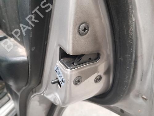 Used Rear right lock HYUNDAI TERRACAN (HP) 2.9 CRDi 4WD (150 hp) 25755585