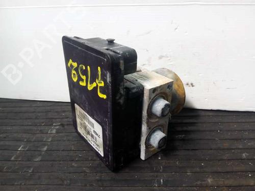 Used ABS pump FIAT 500L (351_, 352_) 1.4 (199LYB1B) (95 hp) 5276983