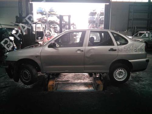 Fuel pump SEAT CORDOBA (6K1, 6K2) 1.4 i | BP2520946M76 