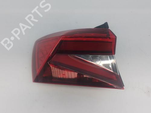 Used Left taillight Left taillight SKODA FABIA IV (PJ3) 1.0 TSI (95 hp) 33543773 33543773