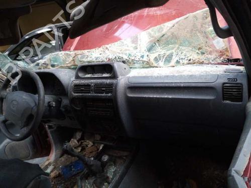 Used Dashboard TOYOTA LAND CRUISER 90 (_J9_) 3.0 TD (KZJ90_, KZJ95_, KZJ90R, KZJ95R, KZJ90W, KZJ95W) (125 hp) 6795560