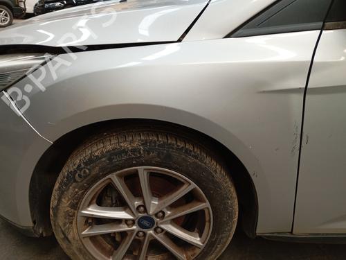 Used Left front fenders FORD FOCUS III Turnier 1.6 Ti (125 hp) 32395830