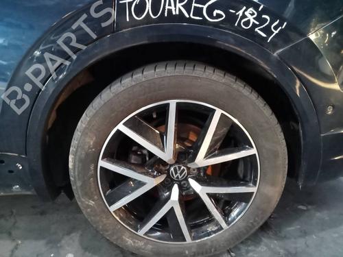 Listwa nadkola tylnego lewego VW TOUAREG (CR7, RC8) 3.0 TDI 4motion BP22645945C136