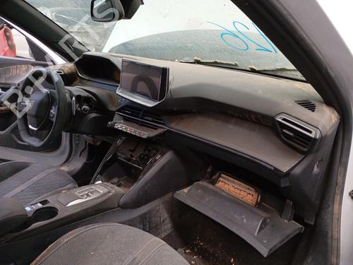 Used Dashboard Dashboard PEUGEOT 2008 II (UD_, US_, UY_, UJ_, UR_, UC_) 1.2 PureTech 130 (USHNS, URHNS) (130 hp) 30746035 30746035