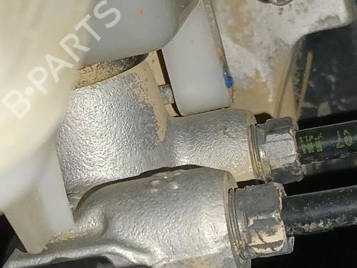 Hovedbremsecylinder PEUGEOT 208 I (CA_, CC_) 1.2 VTI 82 (82 hp) 28051912