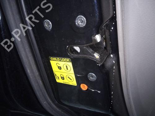 Used Rear left lock VOLVO XC90 I (275) D5 AWD (163 hp) 8411628