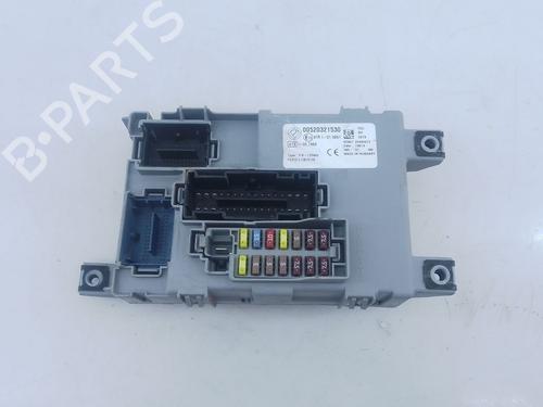 Used Fuse box Fuse box FIAT DOBLO Cargo (263_) [2010-2026] 33831817 33831817
