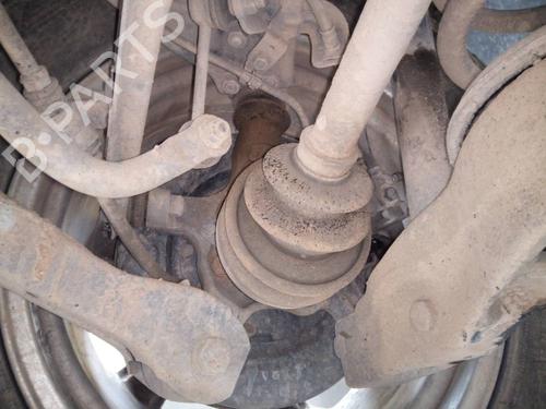 Used Right rear steering knuckle MITSUBISHI PAJERO III (V7_W, V6_W) [1999-2007]  17650711