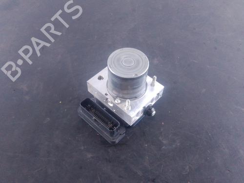 Used ABS pump ABS pump MERCEDES-BENZ A-CLASS Saloon (V177) A 250 e (177.186) (218 hp) 26041186 26041186